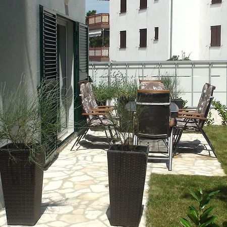 Apartments Eva Malinska Phòng bức ảnh