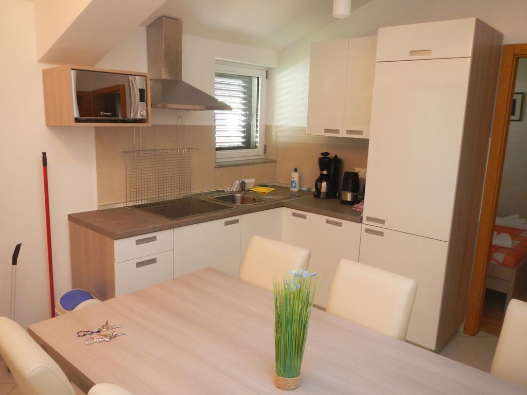 Apartments Eva Malinska Phòng bức ảnh